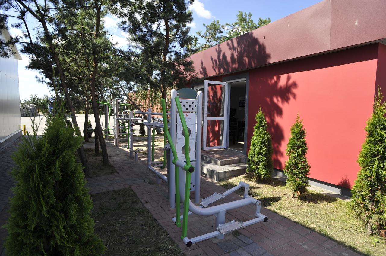 Hotel Lotos Woskrzenice Duze Exterior foto